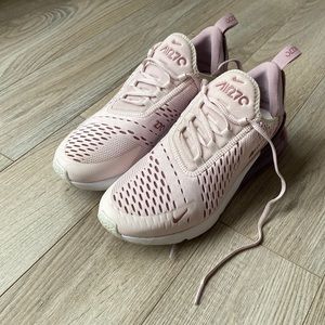 Worn once. Nike Air Max 270 Barely Rose